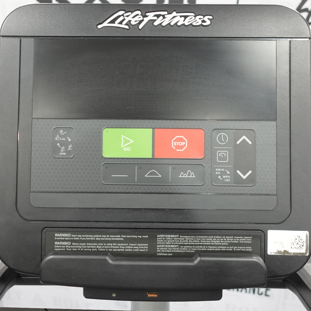 Lifefitness | 95P with Widescreen touchscreen | Stepmill • PMH104228